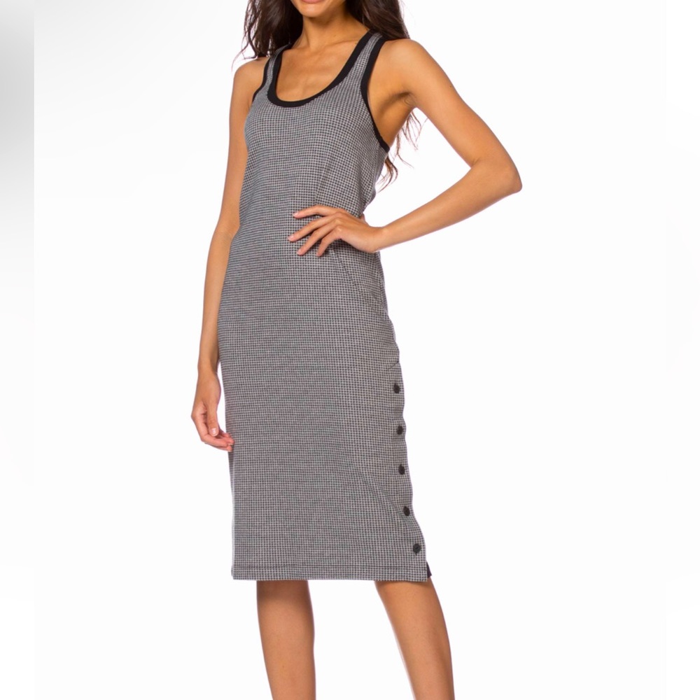 Rag & Bone Herringbone checked print Racerback button detail midi knit dress